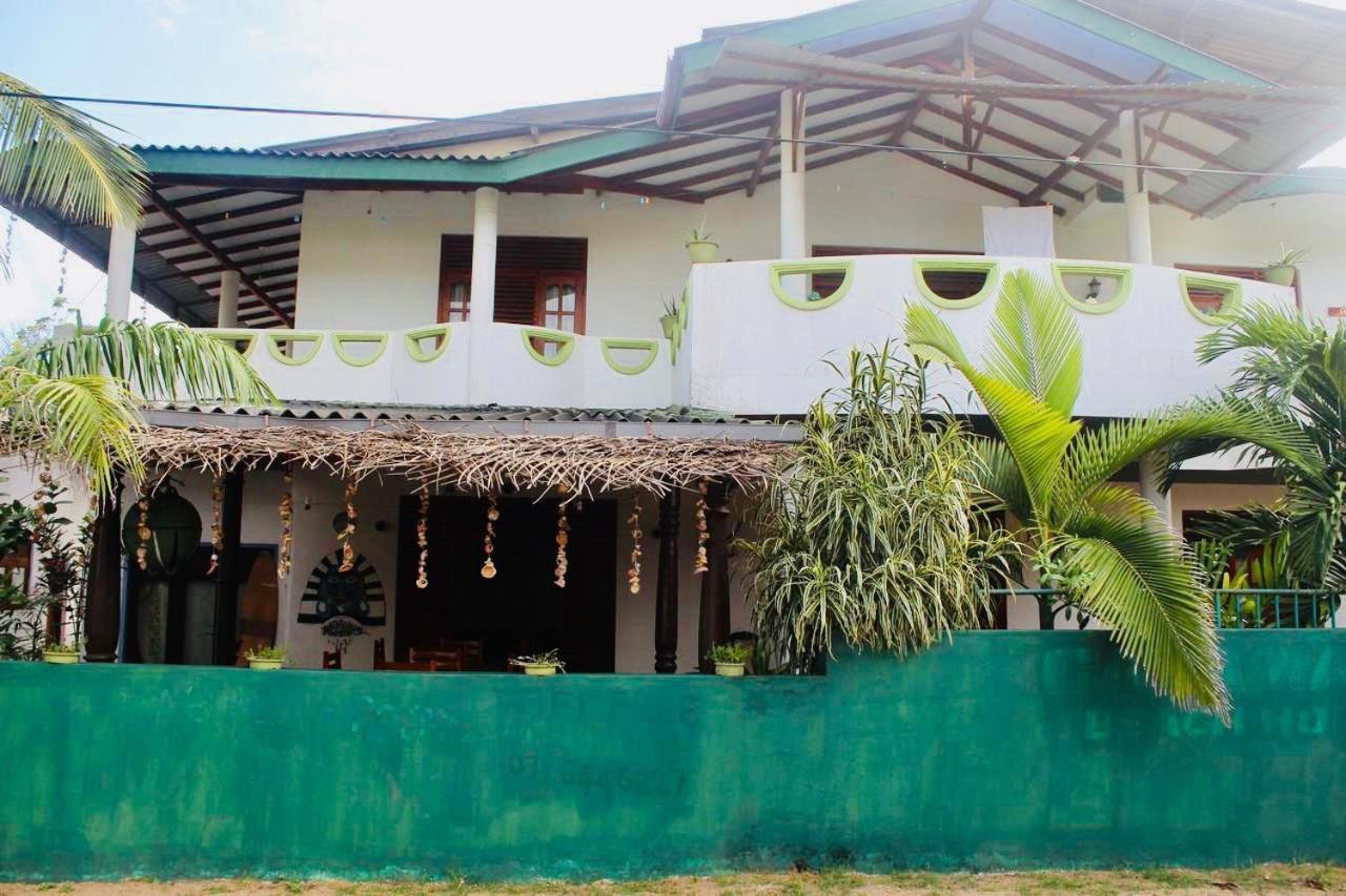Sunrise Guest House & Restaurant Tangalle Luaran gambar