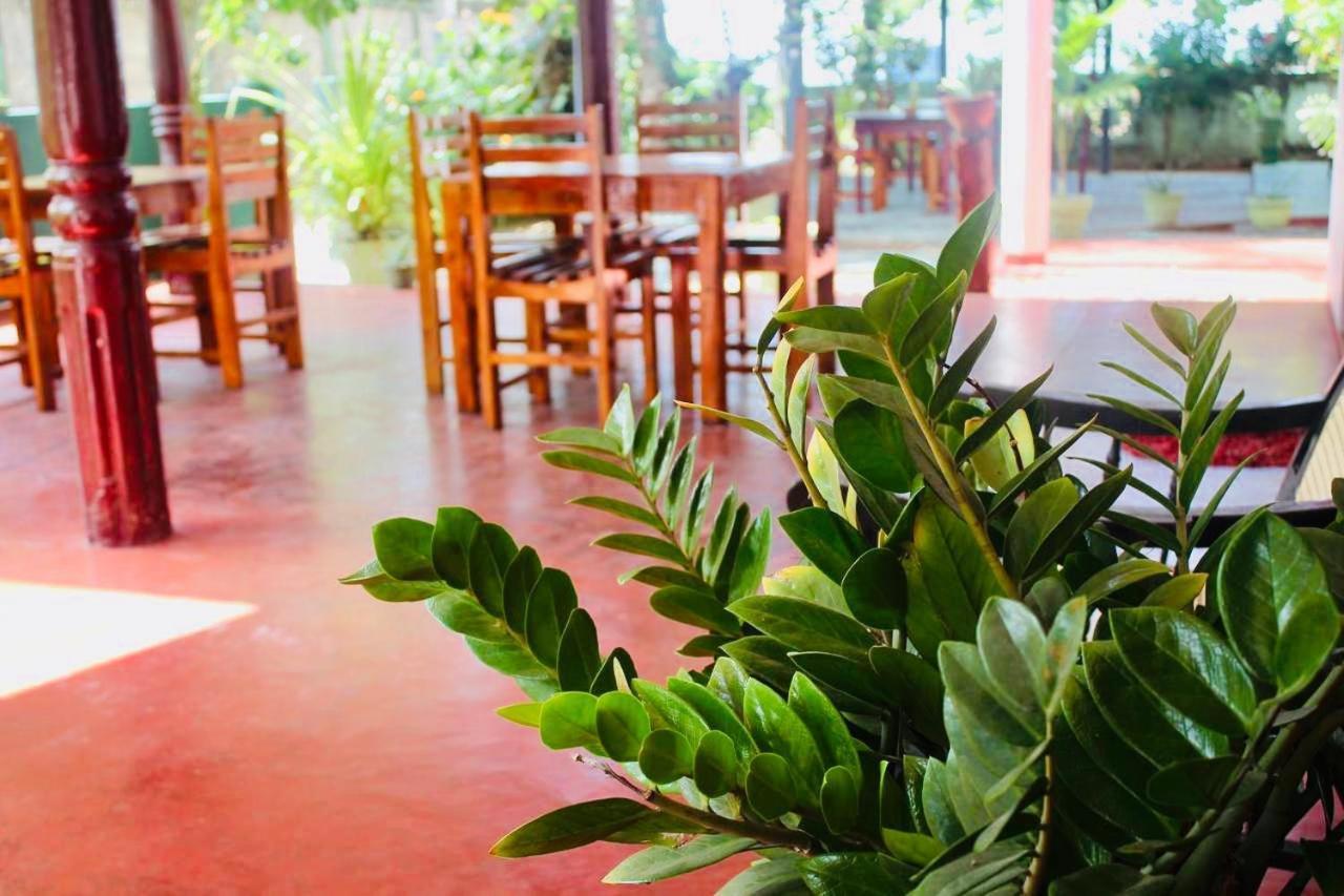 Sunrise Guest House & Restaurant Tangalle Luaran gambar